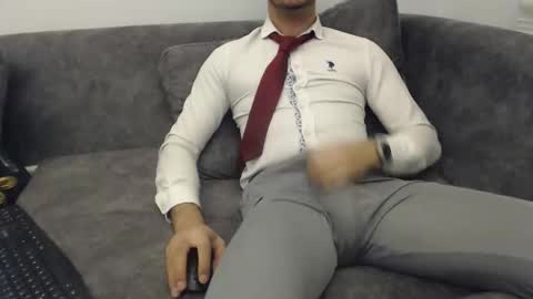 Snapshot of dirtyybooyy77 chatting on April 1, 7:22 pm dirtyybooyy77 online show from April 1, 7:22 pm