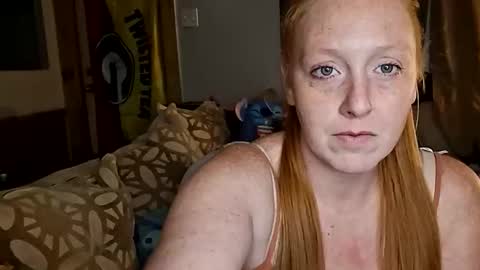 Snapshot of dirtyysexyyshawtyred chatting on October 23, 3:39 am The Original DirtySexyShawtyRed online show from October 23, 3:39 am