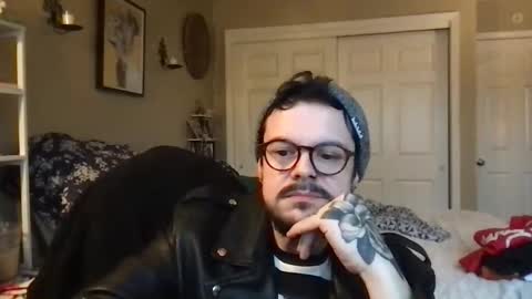 disastersurrounds online show from February 19, 9:00 pm