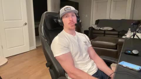 JustinDulgeXXX online show from February 26, 4:36 am