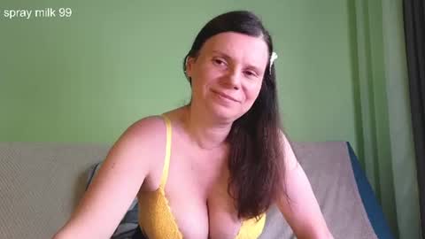 disco_fever80 online show from July 22, 6:49 am