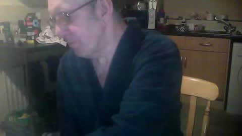 Snapshot of discovery63 chatting on January 4, 5:26 pm discovery63 online show from January 4, 5:26 pm