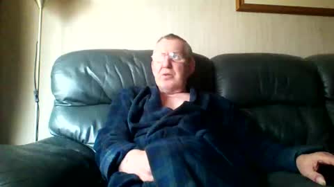 Snapshot of discovery63 chatting on January 23, 1:35 pm discovery63 online show from January 23, 1:35 pm