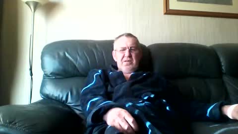 Snapshot of discovery63 chatting on February 6, 12:26 pm discovery63 online show from February 6, 12:26 pm