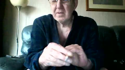 Snapshot of discovery63 chatting on February 12, 10:56 am discovery63 online show from February 12, 10:56 am