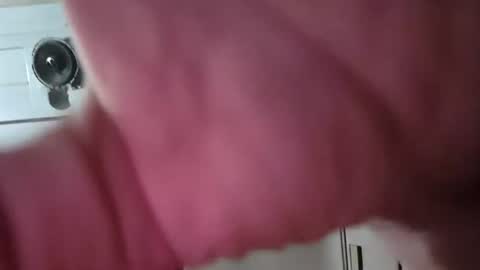 Snapshot of discreetpleasures4u chatting on June 19, 12:31 pm discreetpleasures4u online show from June 19, 12:31 pm