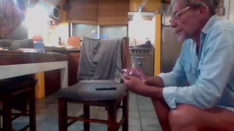discretopasivo online show from March 31, 1:07 am