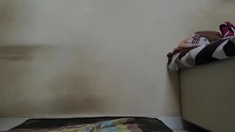 dishax26x online show from April 19, 1:43 pm