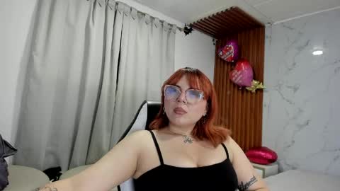 Snapshot of dita_bundy chatting on May 22, 2:08 am dita bundy online show from May 22, 2:08 am