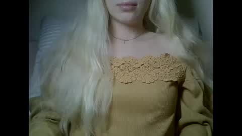 DitaMilton online show from January 7, 7:38 pm