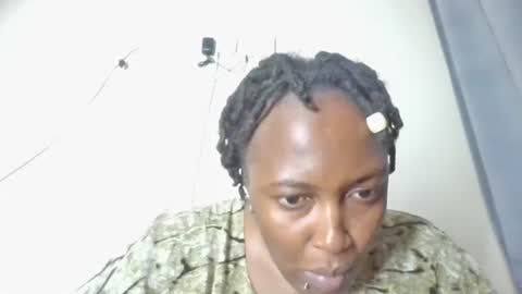 diva223306 online show from July 5, 12:17 am