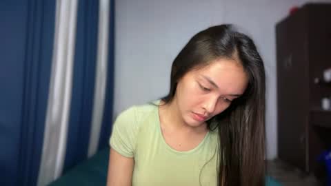 Snapshot of divina_graciaxx chatting on July 15, 3:12 am DIVINA online show from July 15, 3:12 am
