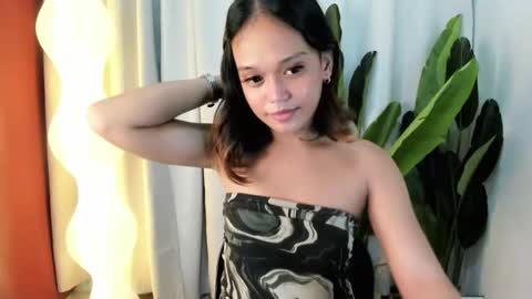 Crystal mae online show from March 21, 11:30 pm