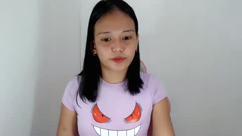 Crystal mae online show from April 29, 1:15 pm