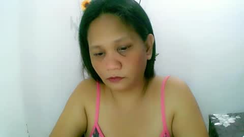 Snapshot of divinegrace10 chatting on December 4, 2:20 am     Divine Grace Close To Your Hear online show from December 4, 2:20 am