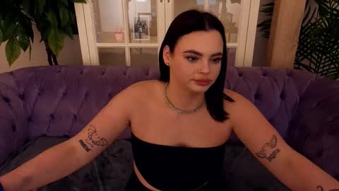 divineteaseme online show from March 29, 8:09 pm