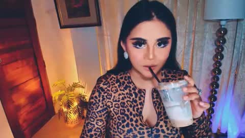 Vally online show from March 1, 8:38 am