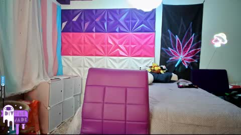 Jade Divyne online show from December 6, 11:03 pm