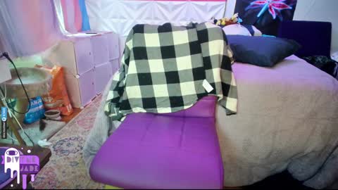 Jade Divyne online show from December 11, 3:37 pm