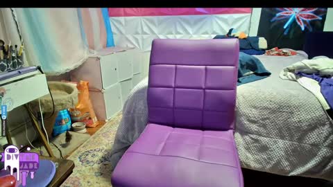 Jade Divyne online show from December 29, 7:00 pm