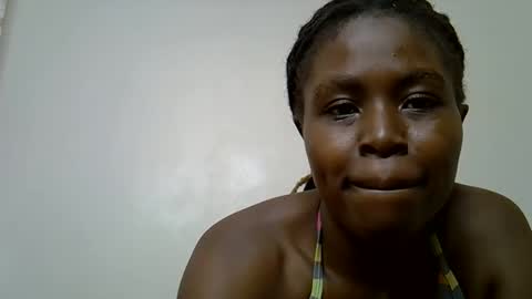 Snapshot of dixie_slutty12 chatting on October 21, 11:22 am dixie_slutty12 online show from October 21, 11:22 am