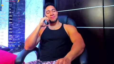 Snapshot of dixon_ray_ chatting on May 11, 11:02 pm Dixon online show from May 11, 11:02 pm
