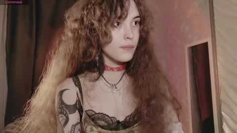 Dizer online show from April 4, 8:39 pm