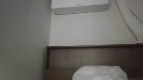 dizzyrx026999672 online show from August 1, 7:18 am