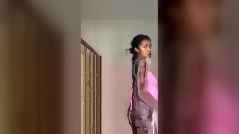 djayanah online show from December 18, 6:19 am