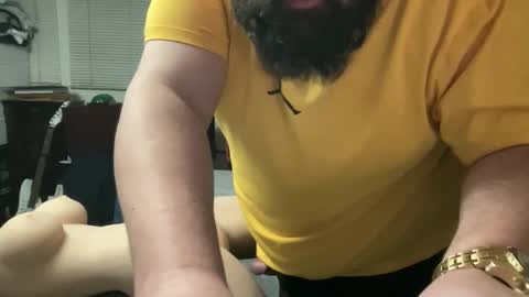 Snapshot of djfreeque chatting on December 17, 3:56 am djfreeque online show from December 17, 3:56 am