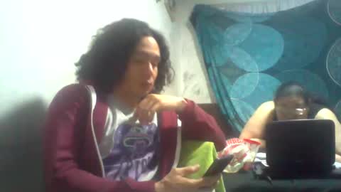 Snapshot of djo211294 chatting on January 10, 9:23 am djo211294 online show from January 10, 9:23 am