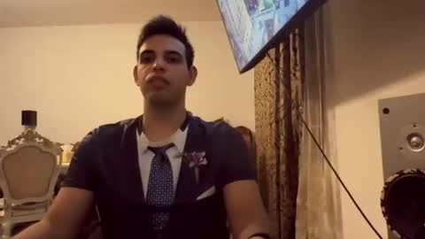 Snapshot of djonson_ chatting on April 29, 7:09 pm Djonson online show from April 29, 7:09 pm
