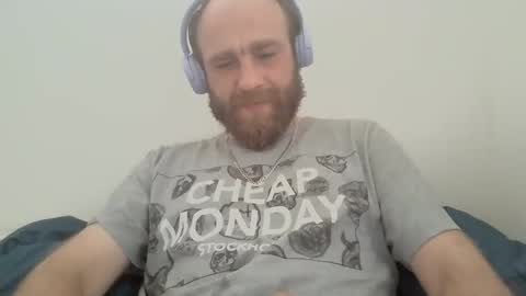 Snapshot of djschoor chatting on September 11, 1:55 pm djschoor online show from September 11, 1:55 pm