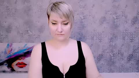 djullia online show from February 2, 9:08 am