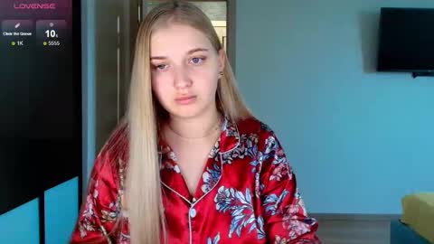 Alice online show from November 9, 10:02 am