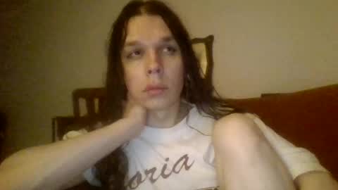 dobb582726 online show from June 17, 7:00 am