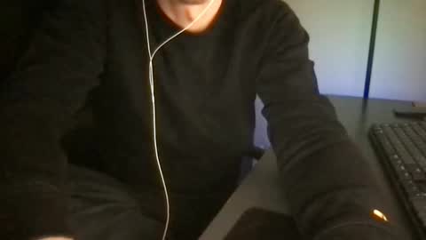 Snapshot of doctor_luv_69 chatting on May 3, 8:59 pm doctor_luv_69 online show from May 3, 8:59 pm