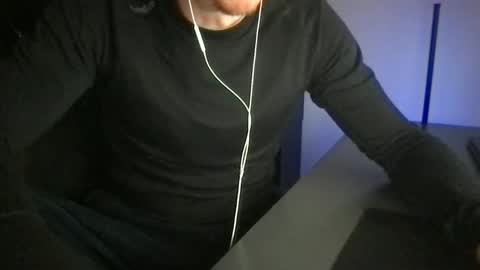 Snapshot of doctor_luv_69 chatting on May 9, 10:59 pm doctor_luv_69 online show from May 9, 10:59 pm