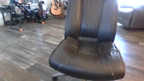 dogluc7 online show from March 15, 8:37 pm