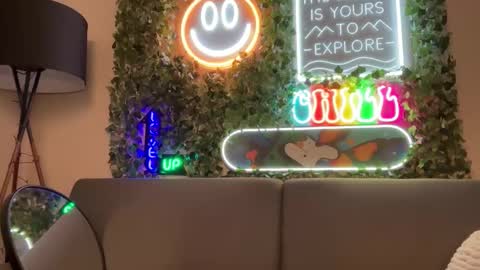 Snapshot of dohmerboyz chatting on March 2, 5:08 am GIJO online show from March 2, 5:08 am