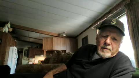 Snapshot of doingmyself69 chatting on October 6, 7:33 pm doingmyself69 online show from October 6, 7:33 pm