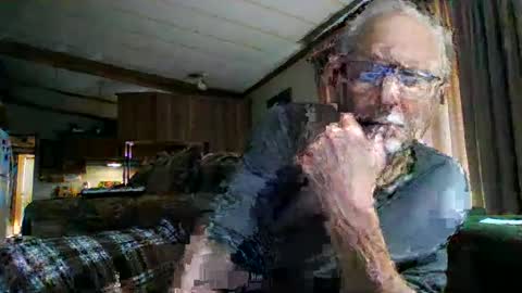 Snapshot of doingmyself69 chatting on October 13, 11:38 pm doingmyself69 online show from October 13, 11:38 pm