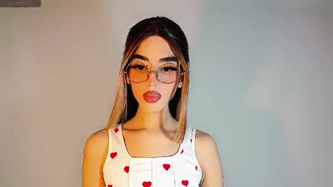 Snapshot of dolarcity760752 chatting on November 19, 9:20 am dolarcity760752 online show from November 19, 9:20 am