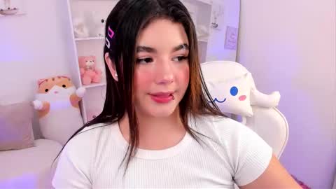 Snapshot of dolce_antonellaa chatting on October 7, 12:41 am antonella online show from October 7, 12:41 am
