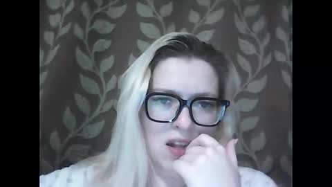 dolce_tempt online show from January 11, 5:40 pm