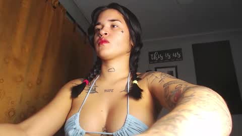 doll_and_thebrown online show from October 6, 11:02 pm