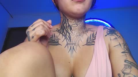 doll_and_thebrown online show from February 11, 6:18 am