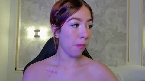 D  online show from September 10, 2:22 am