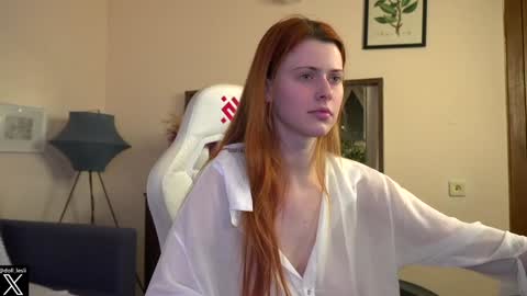 Your doll Lesli online show from February 2, 5:15 pm