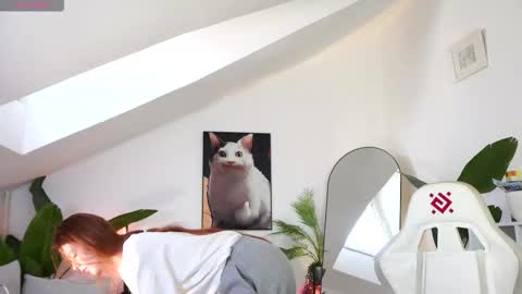 Your doll Lesli online show from March 15, 1:06 pm